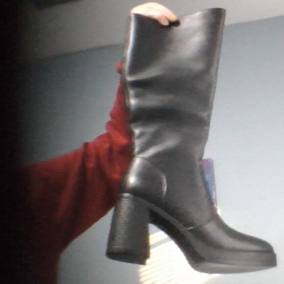 Sovanyou, Knee High Heel Platform Boots, size 37 - Picture 3 of 4